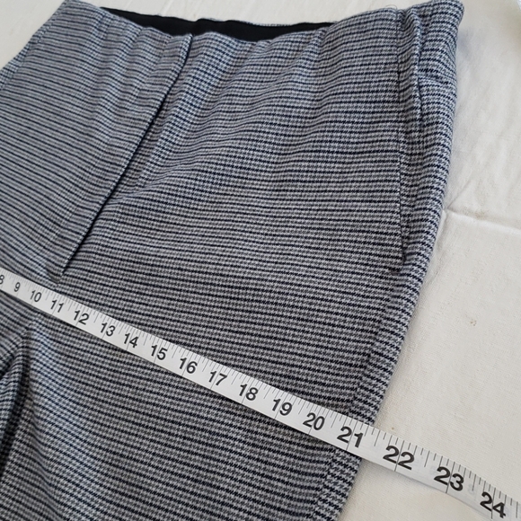 LOFT Pants In Check - 12 - Picture 13 of 14